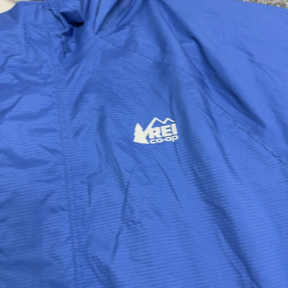 Rei Co-Op pit 18